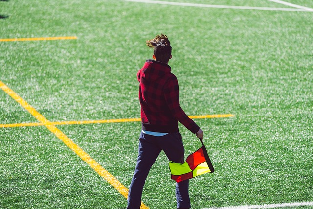 约基奇领军掘金大胜雄鹿，加内特与魔术师作比较.